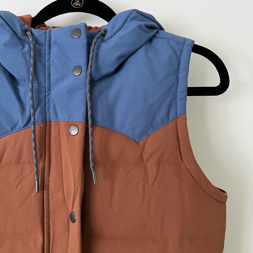 Patagonia Women’s Bivy Hooded Vest
